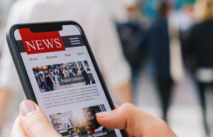 how to read analytical news critically multiple sources