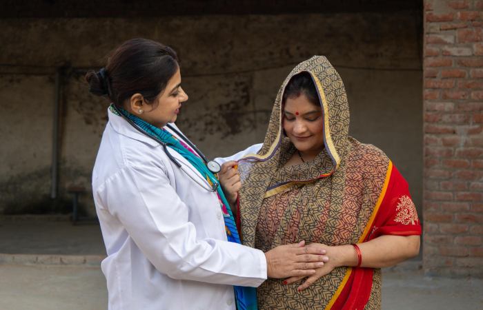 village health nurse pregnant woman consultation